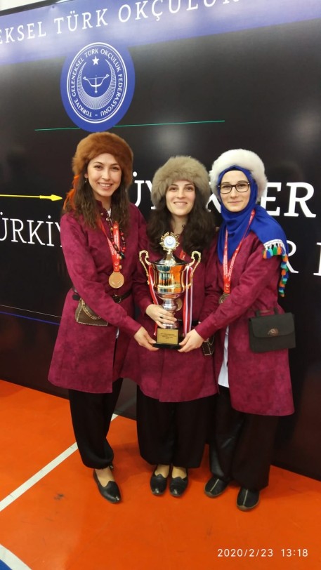 Salon Türkiye Kulüpler Kupası Büyük Bayanlar Takımı Türkiye Şampiyonu Porsuklar